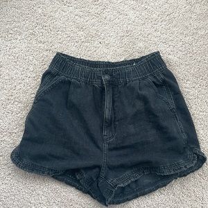 American Eagle denim ruffle shorts, size 2